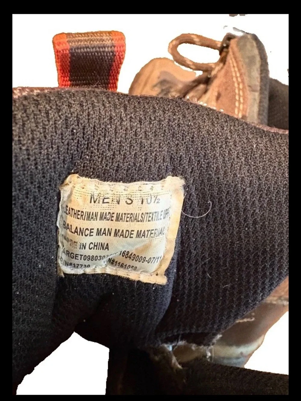 Merona Men’s 10.5 Brown Leather Hiking Boots Mid Lace Up Outdoor Trail